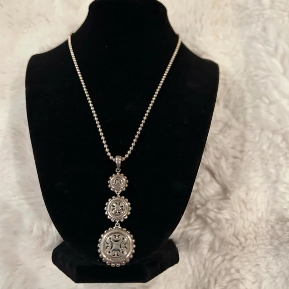 LAGOS Abalone Shell Pendant Necklace and Earrings Set - Like New - Picture 4 of 9